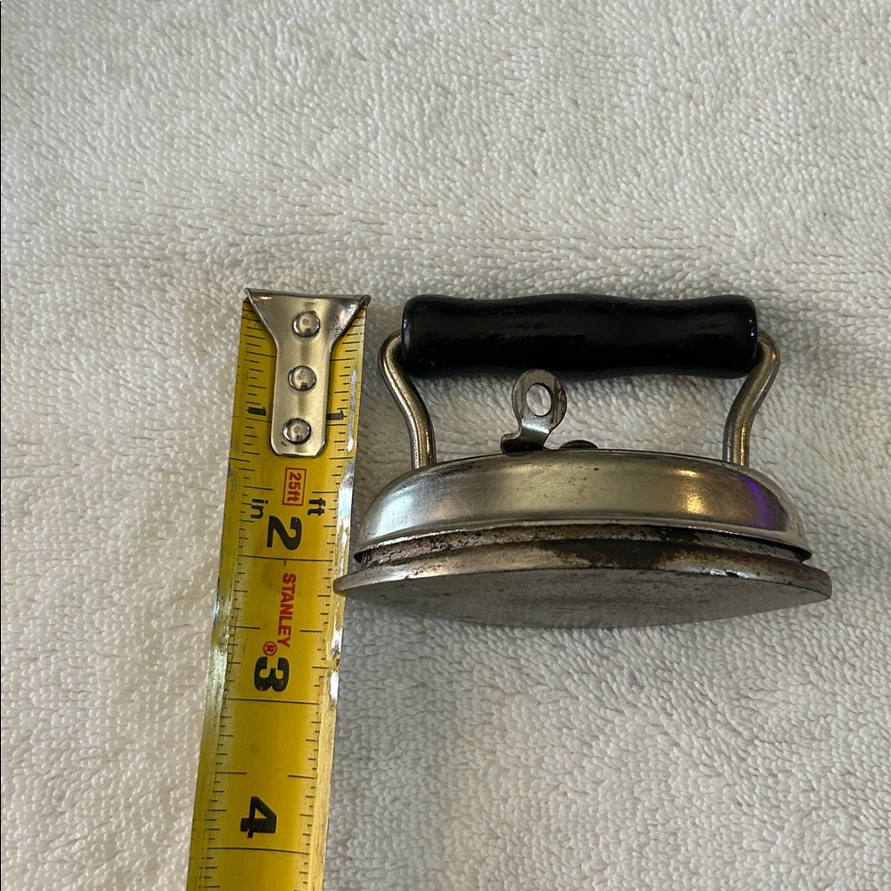 Asbestos Sad Iron W/ Removable Top & Wooden Handle, 3 1/2” x 3”, Vintage - Picture 3 of 8